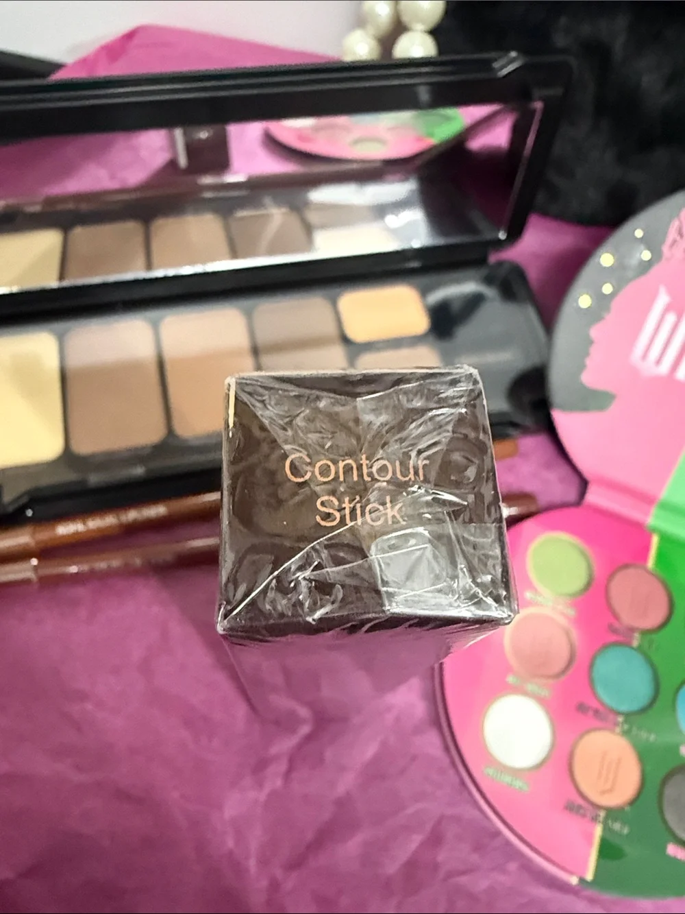 Wicked Eyeshadow Palette & Contour Makeup Set NEW